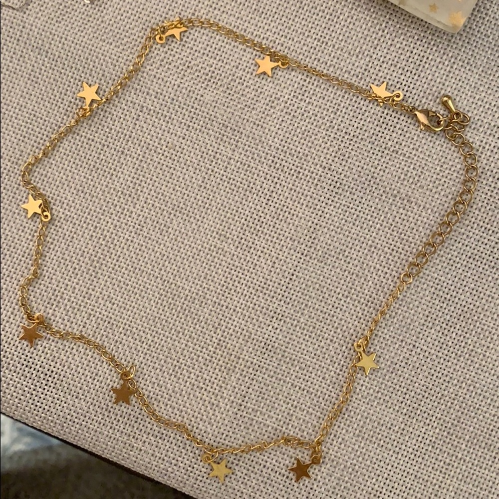 Gold star necklace